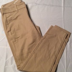 Old Navy Khaki pixie slacks